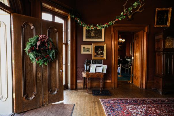 Ashland at Christmas