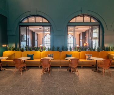 Atrium Bar & Grill