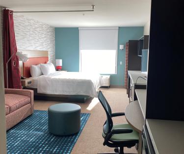 Home2Suites Hamburg 3
